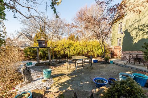 Tiny photo for 37 E Pearl Street, New Haven, CT 06513 (MLS # 24151931)