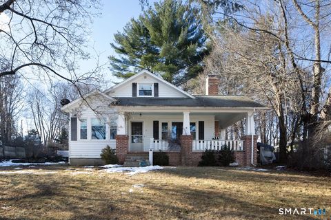 Photo of 11 Prospect Street, Salisbury, CT 06039 (MLS # 24150353)