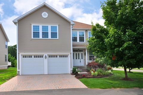 Photo of 2 Silver Charm Drive, Farmington, CT 06085 (MLS # 24033043)