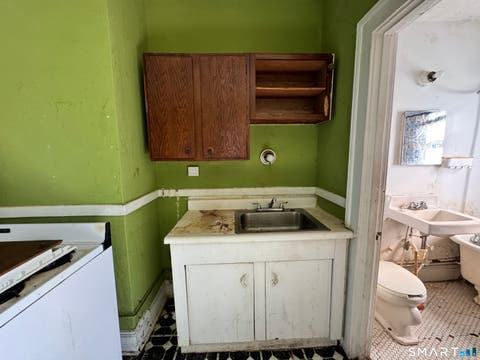 Tiny photo for 102 Rowe Avenue, Hartford, CT 06106 (MLS # 24197122)