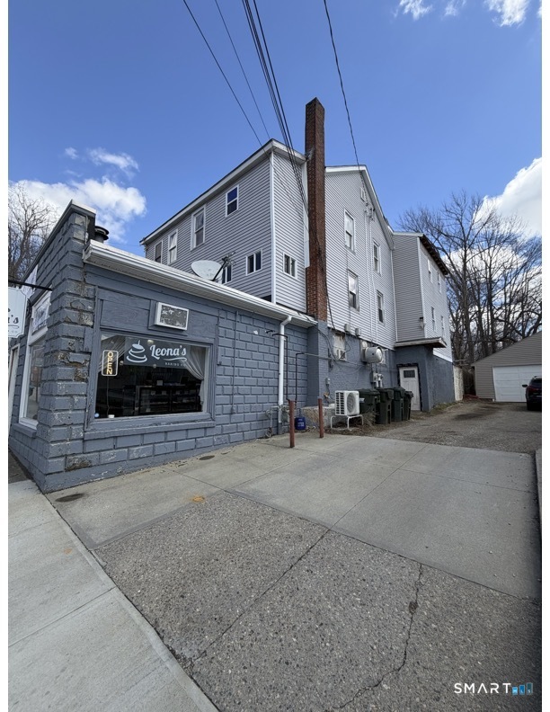 347-349 Kennedy Drive