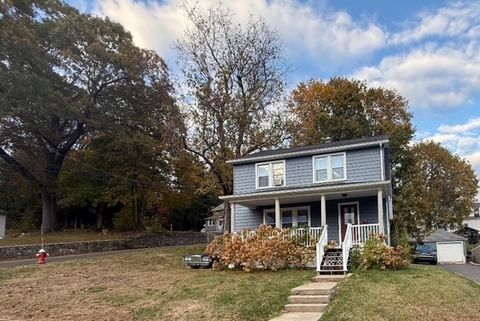 43 Marshall Avenue, Naugatuck, CT 06770 - #: 24138832