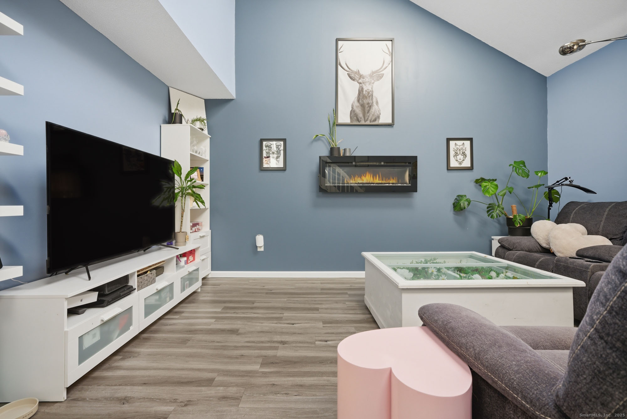 309 East Street APT 10