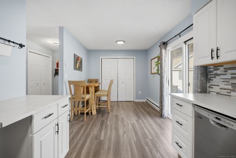 Tiny photo for 309 East Street #APT 10, Plainville, CT 06062 (MLS # 24140579)