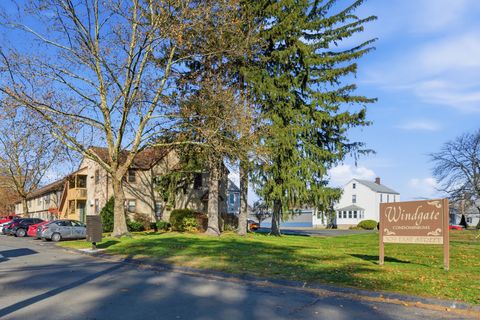 Tiny photo for 309 East Street #APT 10, Plainville, CT 06062 (MLS # 24140579)