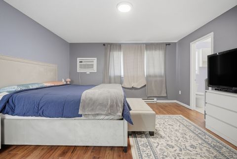 Tiny photo for 309 East Street #APT 10, Plainville, CT 06062 (MLS # 24140579)