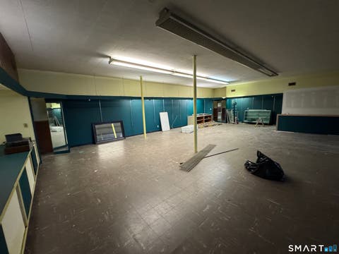 Tiny photo for 83 Maple Street #2nd Floor, Naugatuck, CT 06770 (MLS # 24193916)