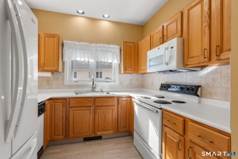 Tiny photo for 5 Rose Court #5, Rocky Hill, CT 06067 (MLS # 24212216)