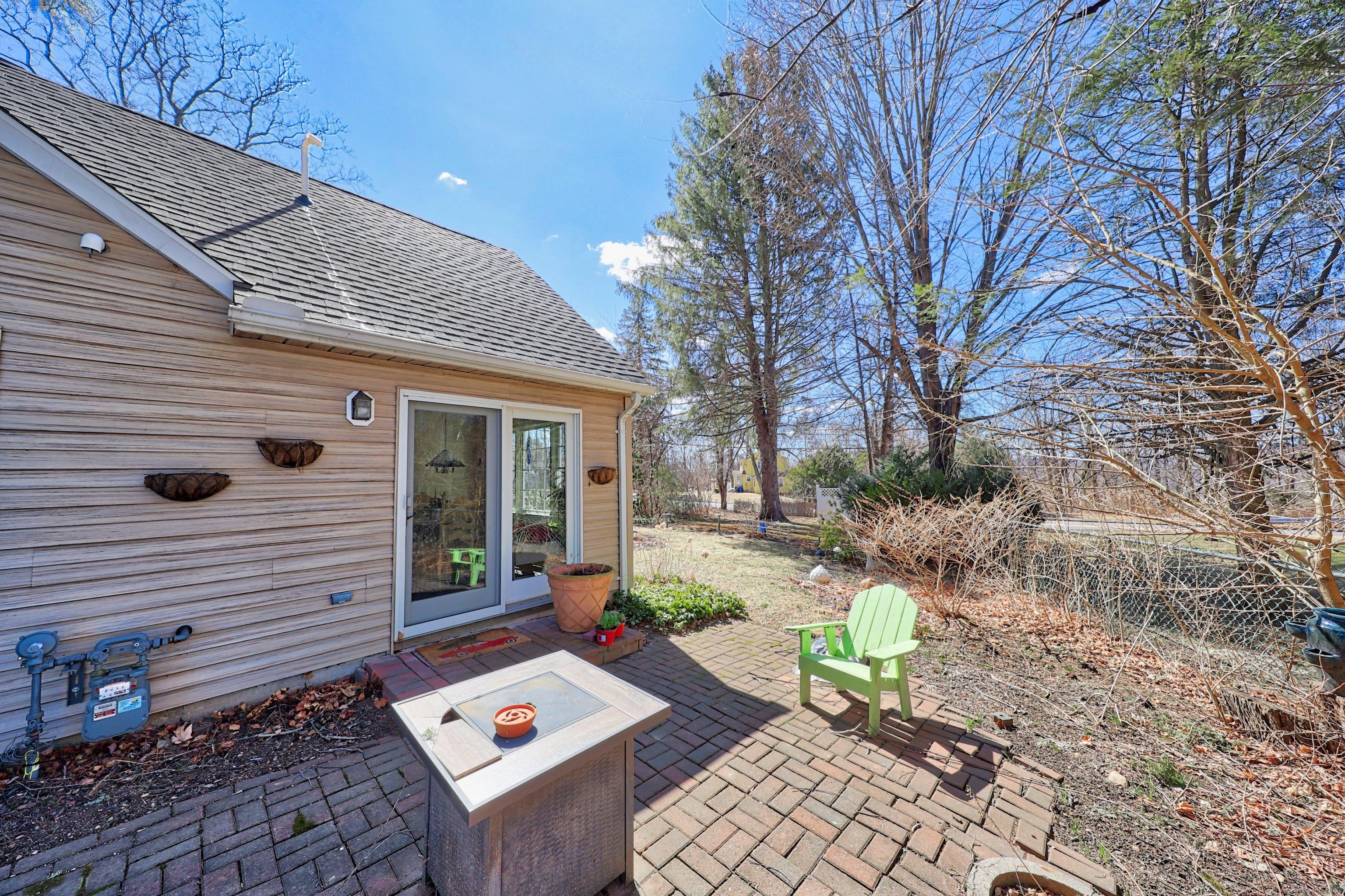 271 Charles Street, Torrington, Connecticut image 31