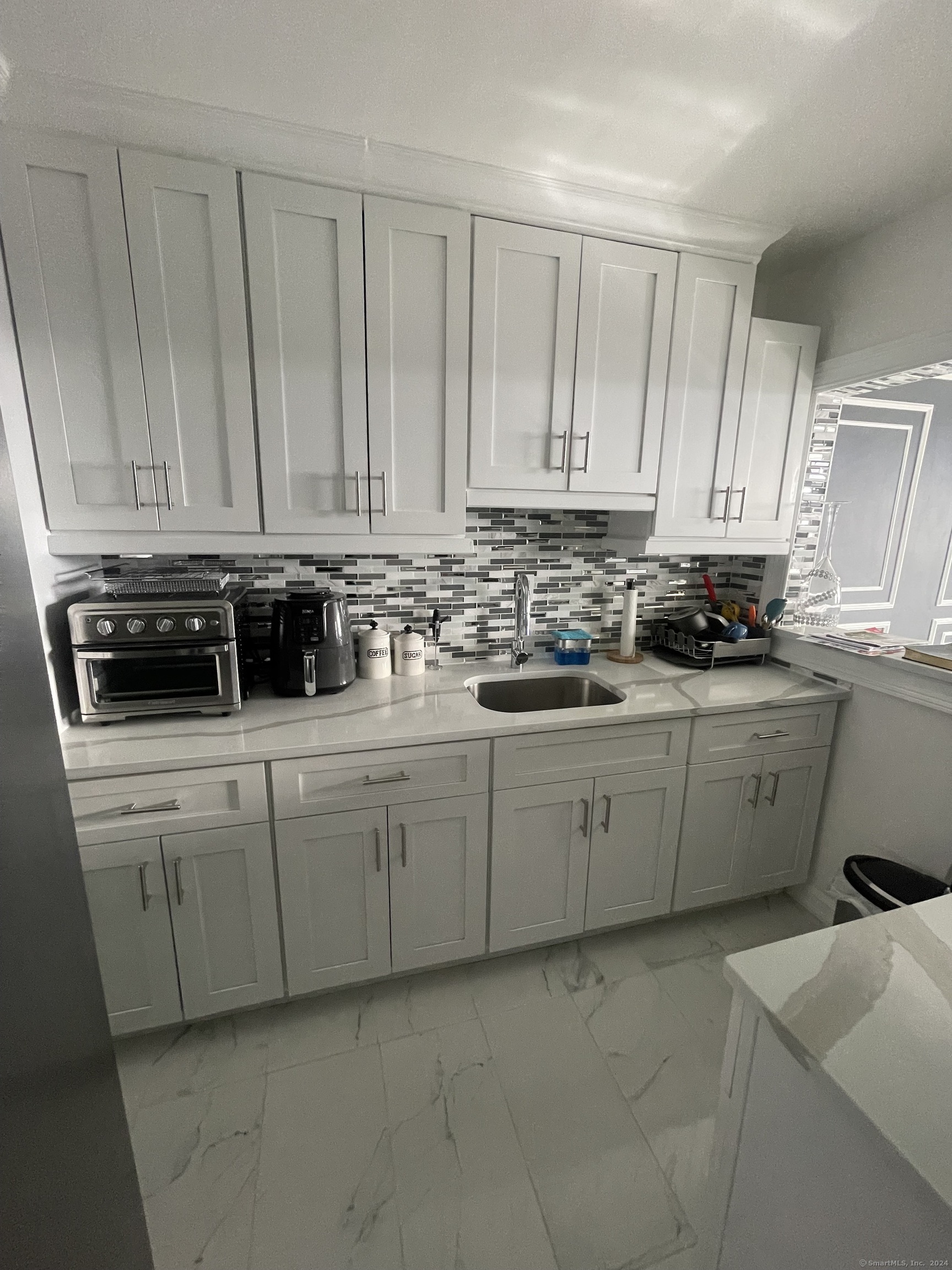 2370 North Avenue #12G, Bridgeport, Connecticut image 9