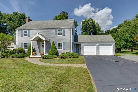 Photo of 72 Centerwood Road, Newington, CT 06111 (MLS # 24204984)