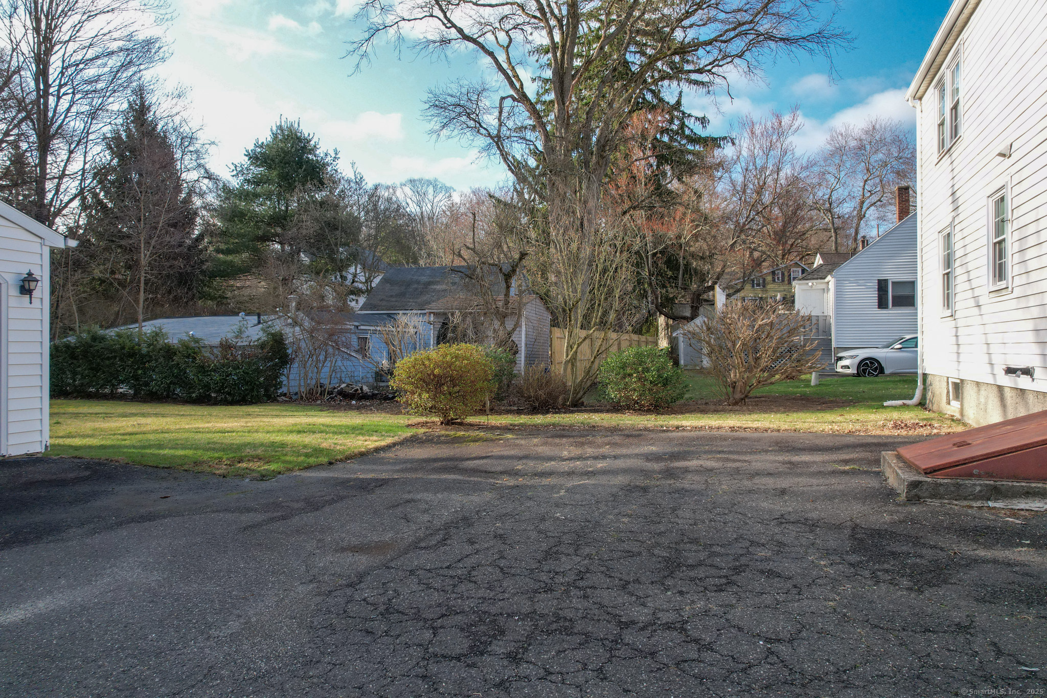 34 Howland Street, Waterbury, Connecticut image 31
