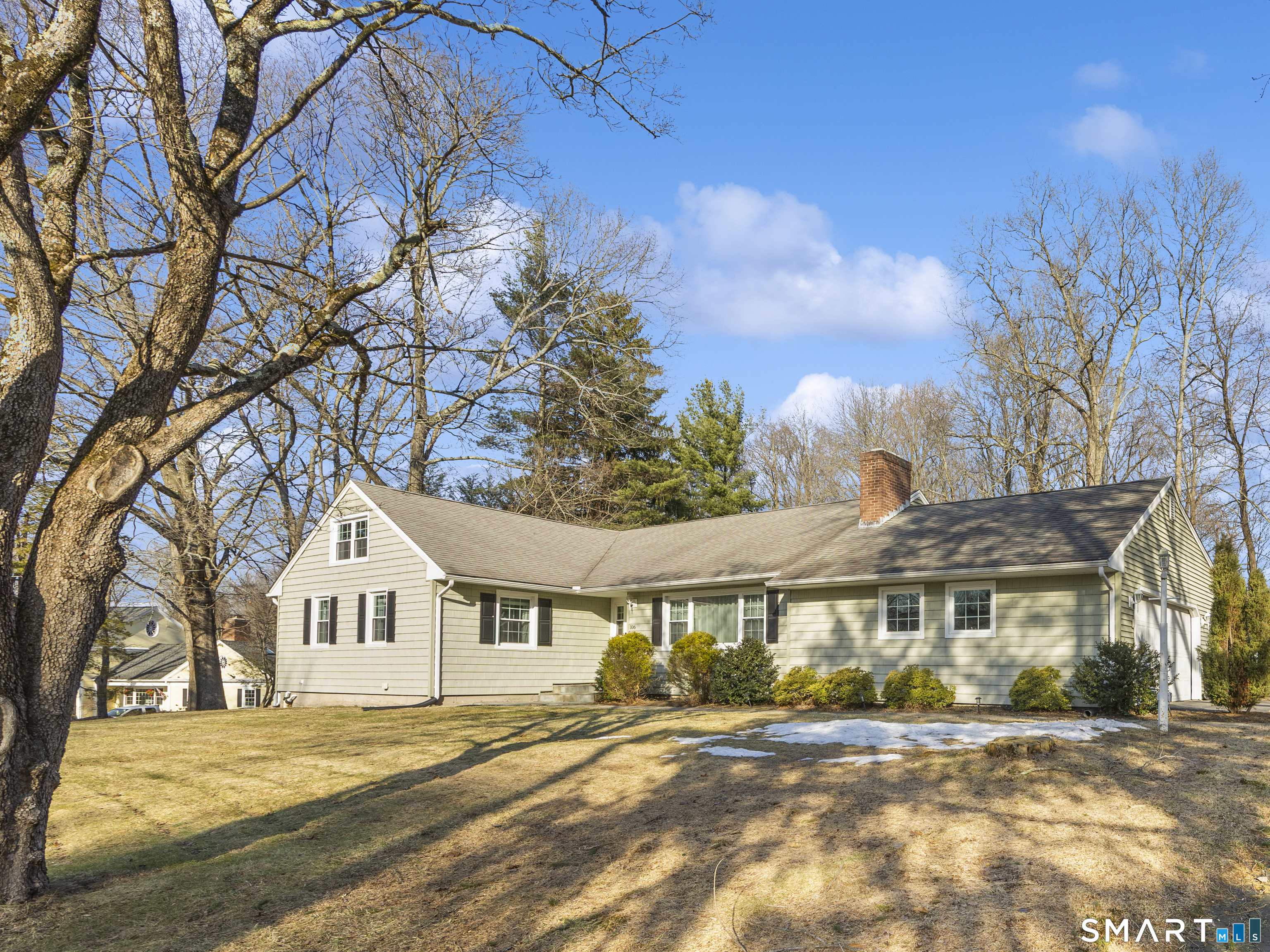 106 Far Horizon Drive