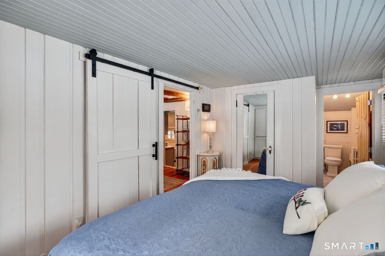 279 Roast Meat Hill Road