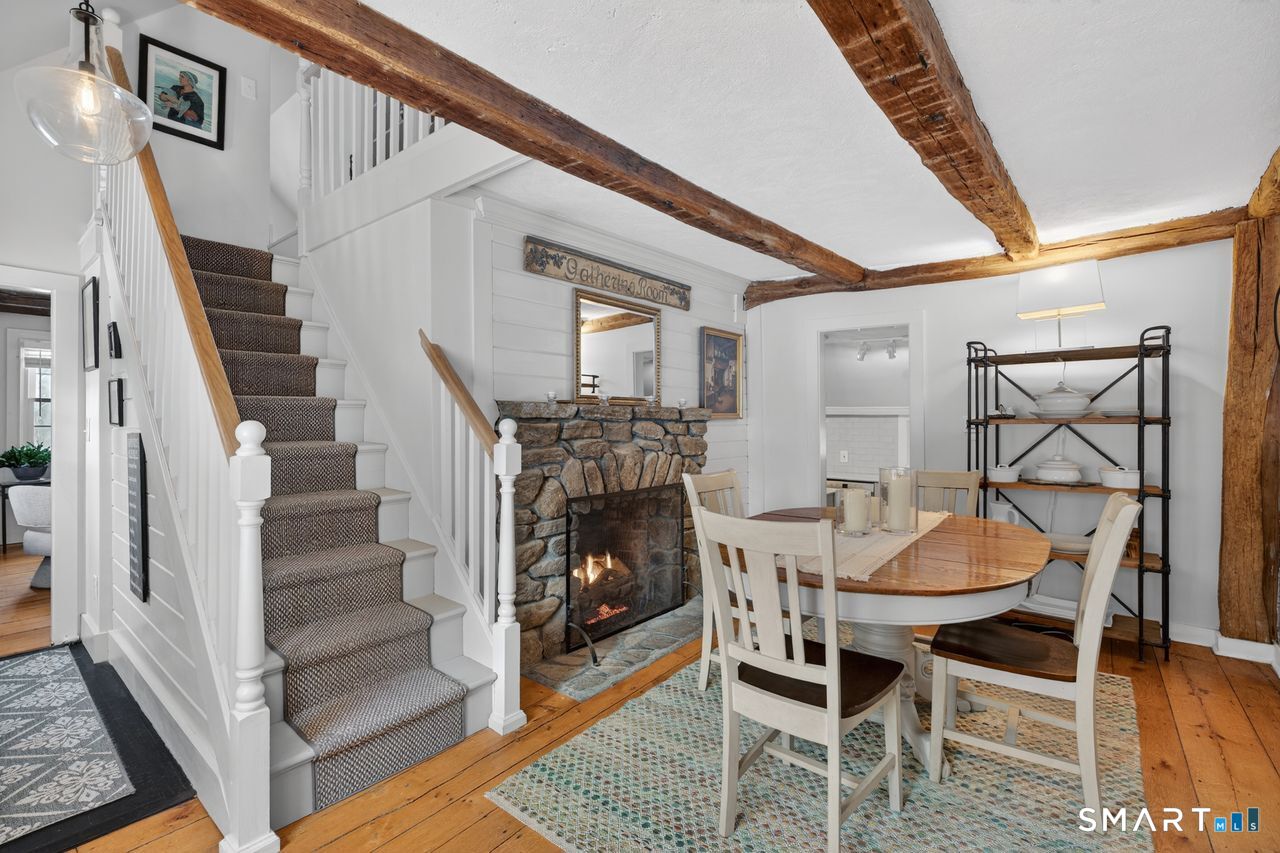 279 Roast Meat Hill Road