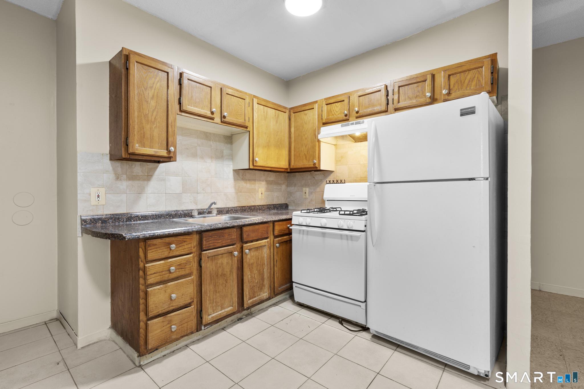 26-28 Lawrence Street 28-6