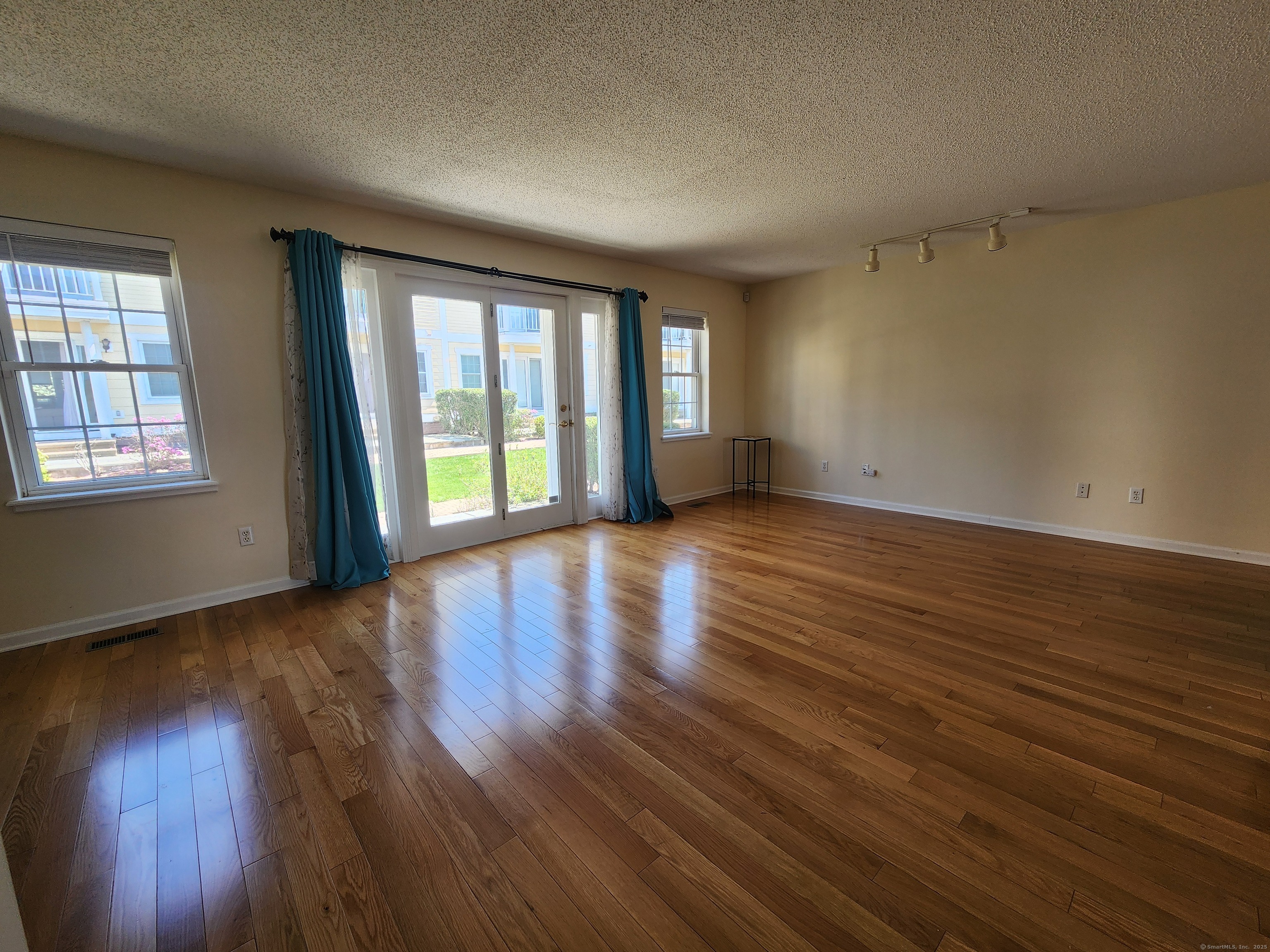 11 Saint John Street #C5, North Haven, Connecticut image 4