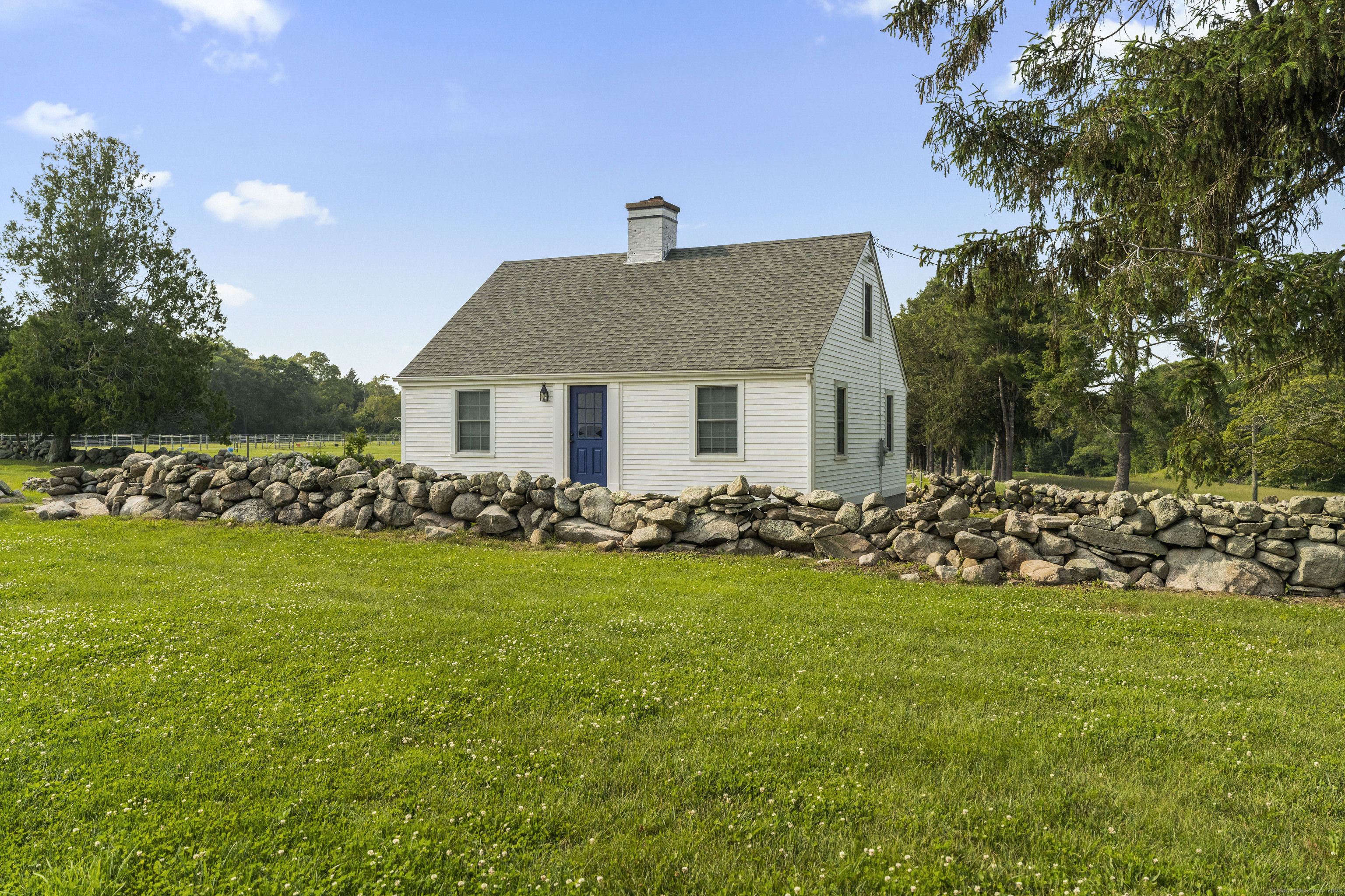 1189 Pequot Trail