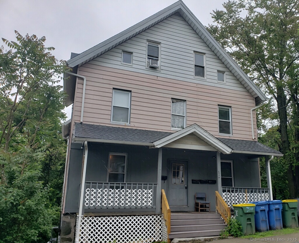 Photo 1 of Bank Street, Waterbury, Connecticut, $1,475, Web #: 24098194