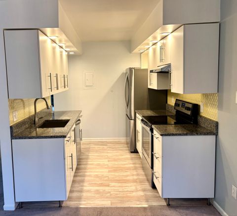 Tiny photo for 50 Aiken Street #APT 305, Norwalk, CT 06851 (MLS # 24135977)