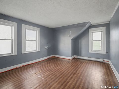 Tiny photo for 1872 North Avenue #3rd Floor, Bridgeport, CT 06604 (MLS # 24157347)
