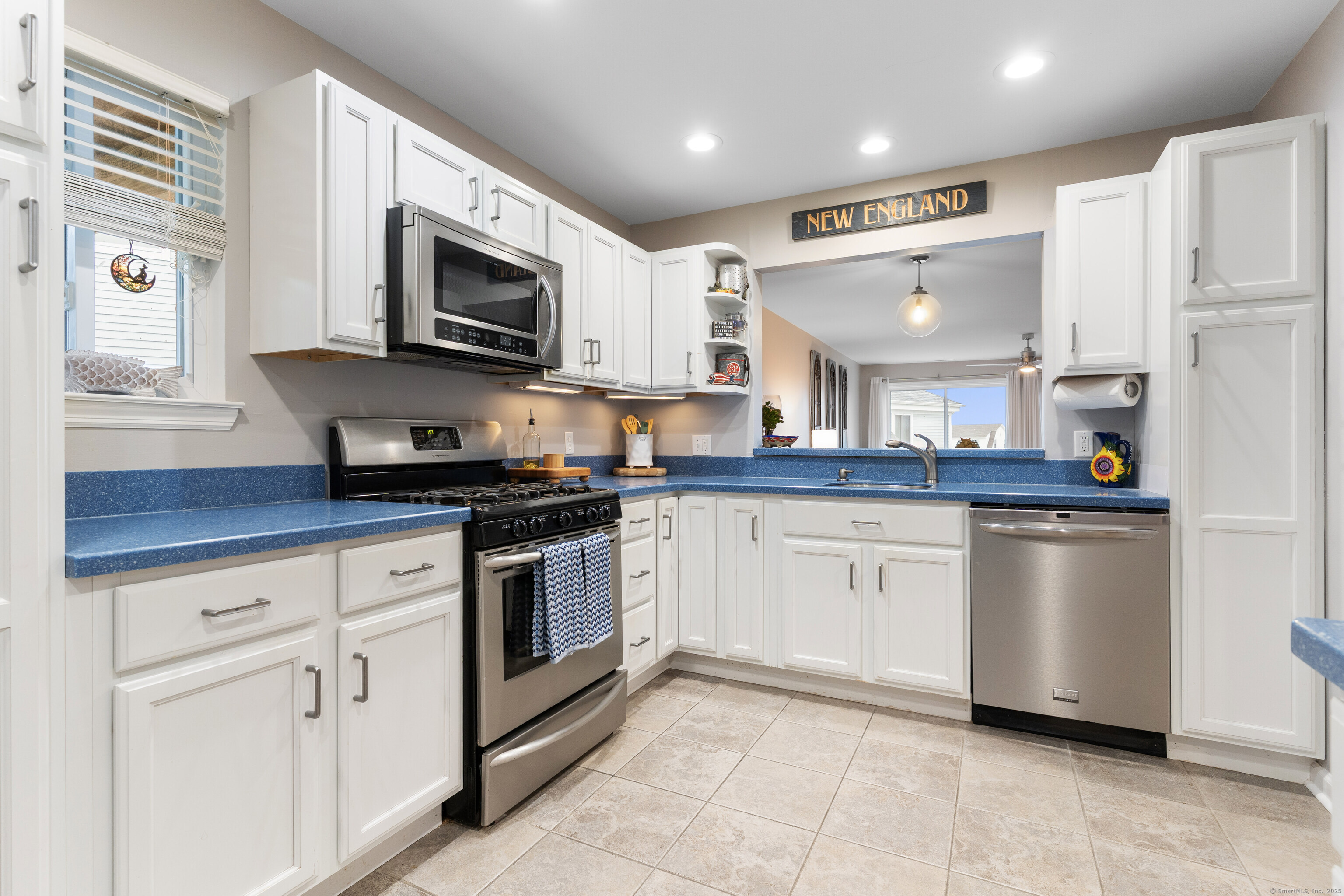 1 Mansfield Grove Road #APT 205, East Haven, Connecticut image 21