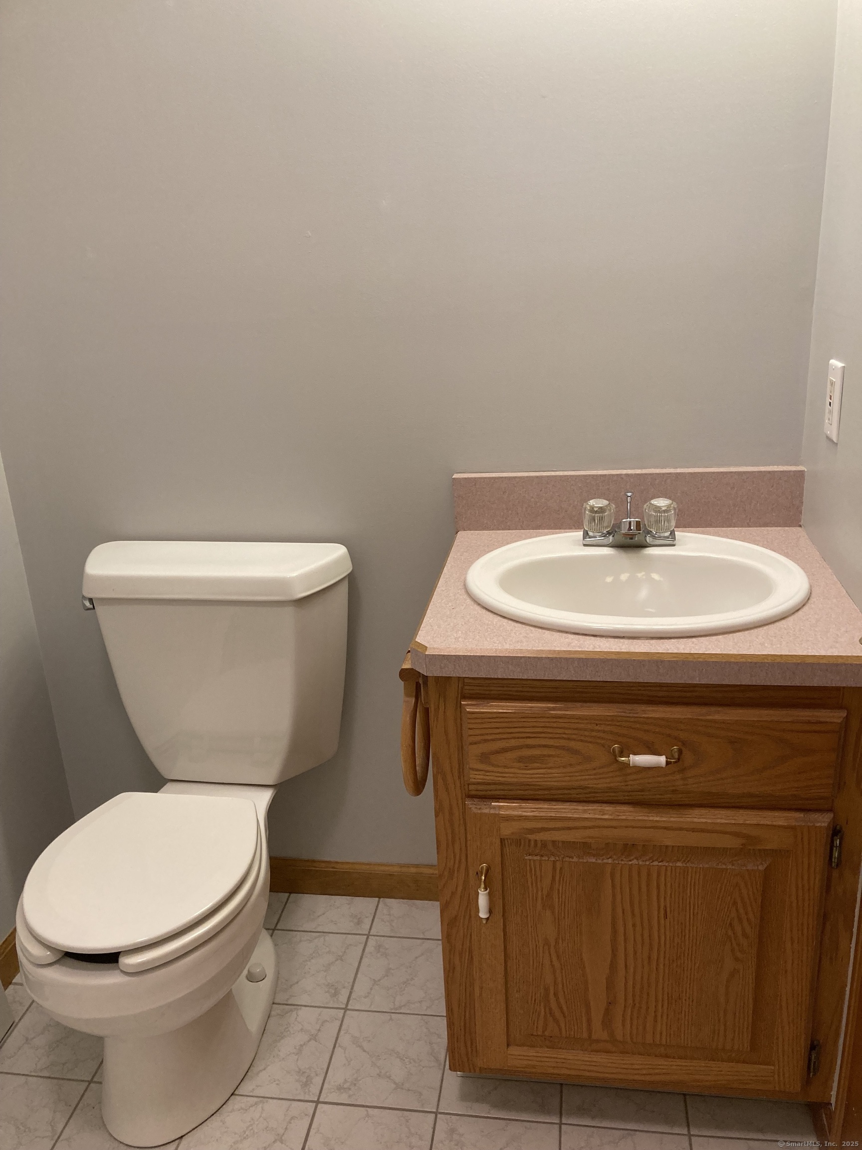 361 Wimbledon Gate, Torrington, Connecticut image 25