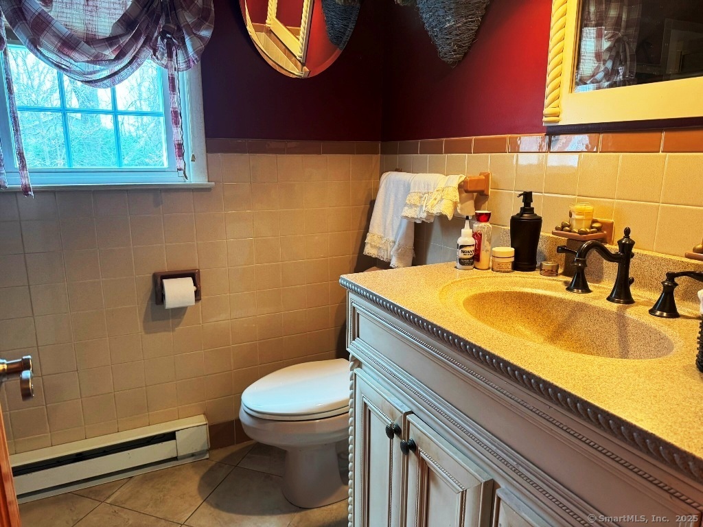 24 Church Drive, Wolcott, Connecticut image 21