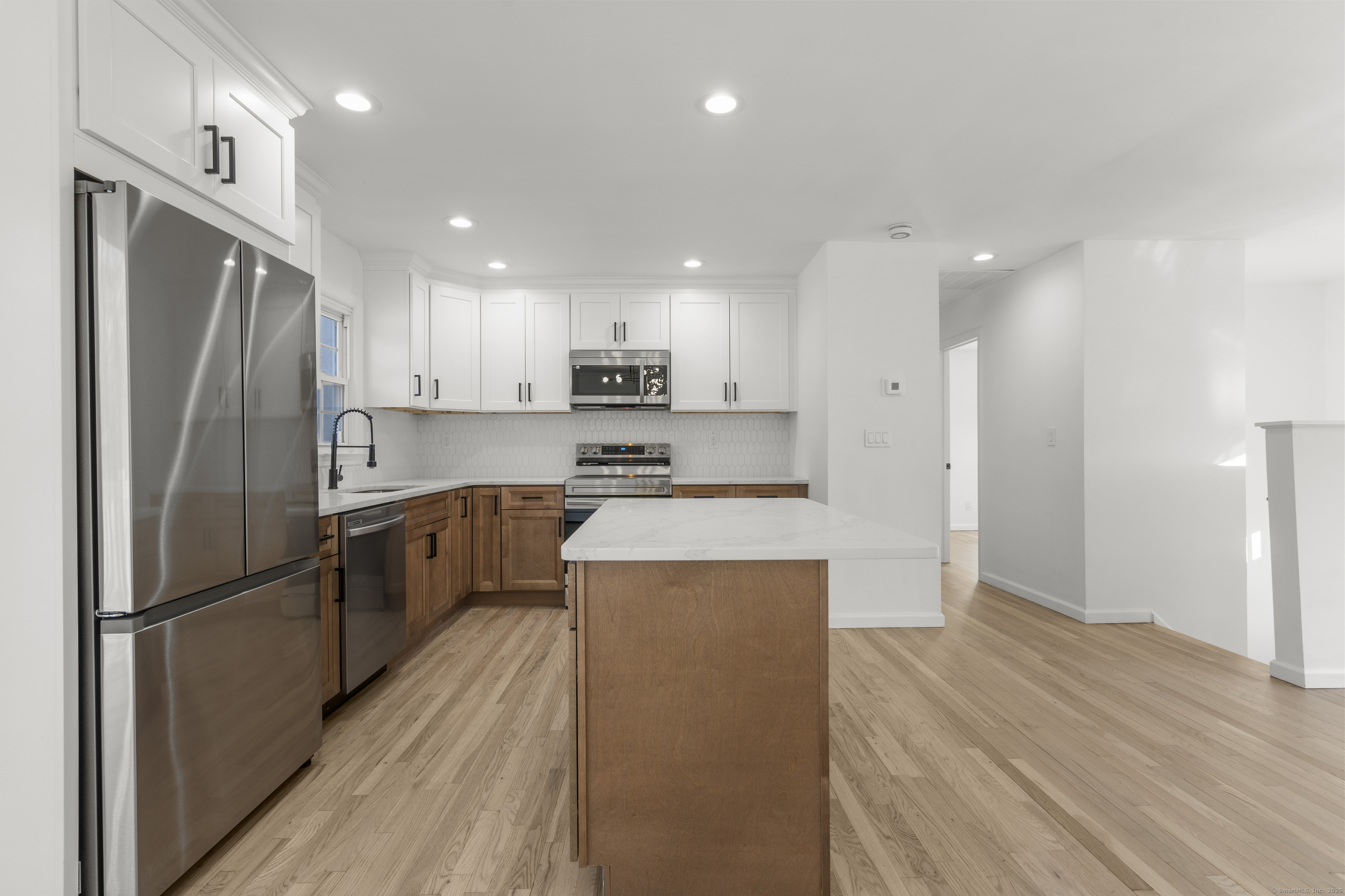 11 Erin Court, Norwalk, Connecticut image 8