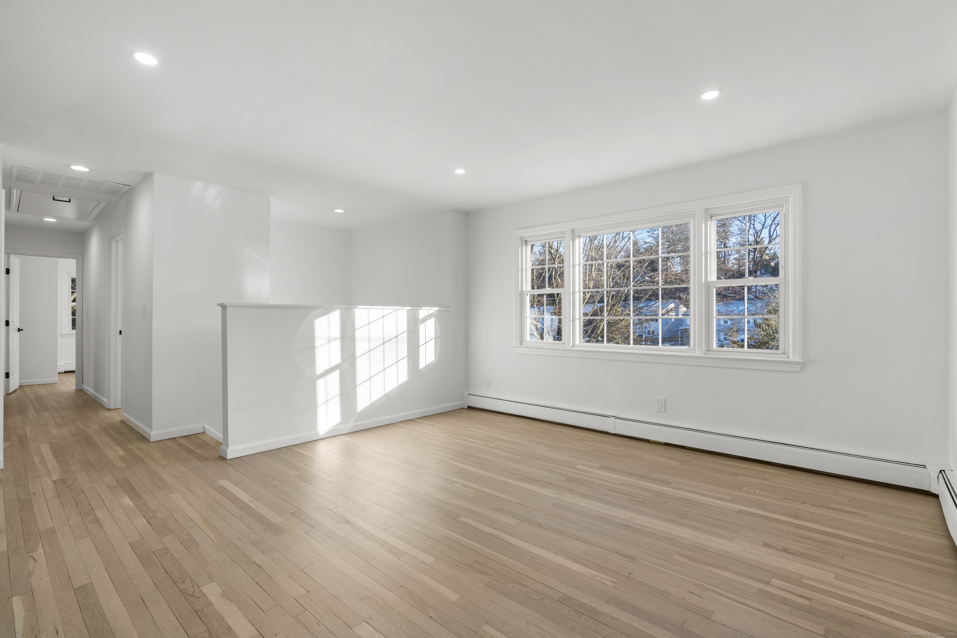11 Erin Court, Norwalk, Connecticut image 5