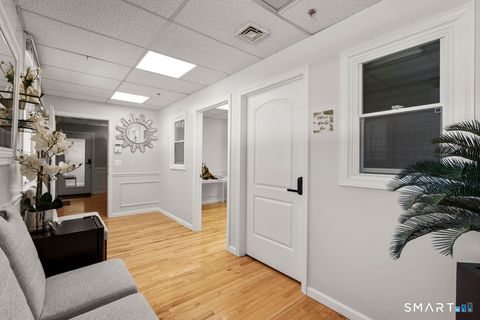 Photo of 350 Silas Deane Highway #Suite 203-1, Wethersfield, CT 06109 (MLS # 24153274)