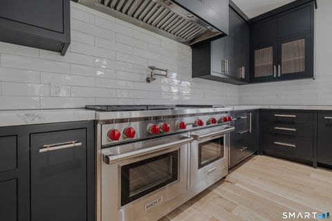 Tiny photo for 201 Ponus Avenue Extensio, Norwalk, CT 06854 (MLS # 24168724)