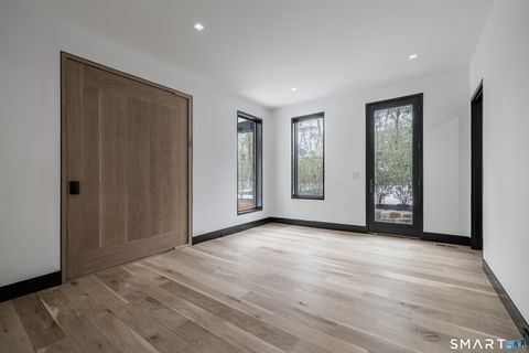 Tiny photo for 201 Ponus Avenue Extensio, Norwalk, CT 06854 (MLS # 24168724)