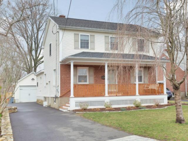 Photo 1 of 130 Howard Street, Fairfield, Connecticut, $705,000, Web #: 99099551