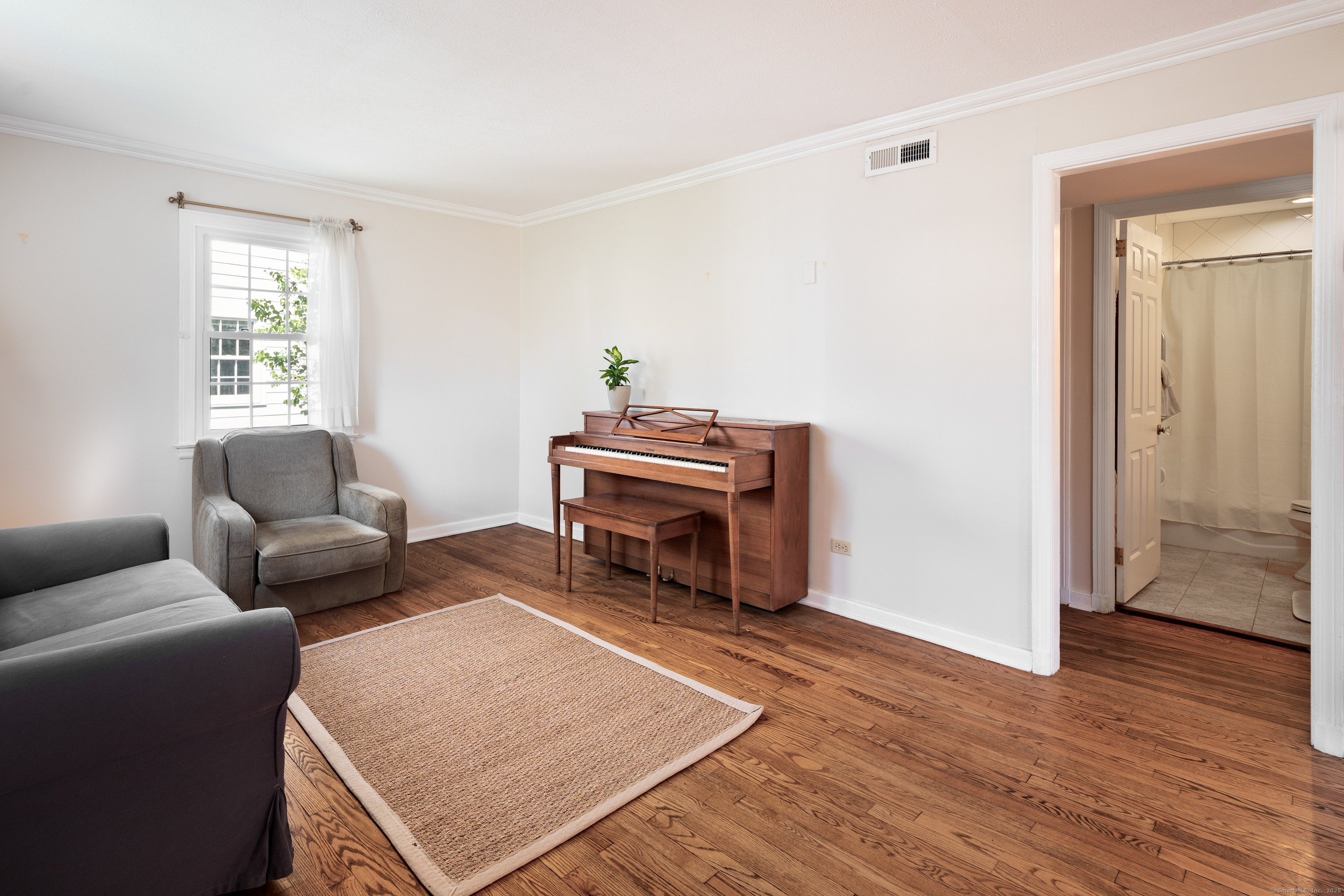 65 Maple Street, Darien, Connecticut image 14