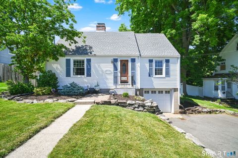 Homes For Sale - 36 Oakdale Street<br/> Wethersfield, CT 06109