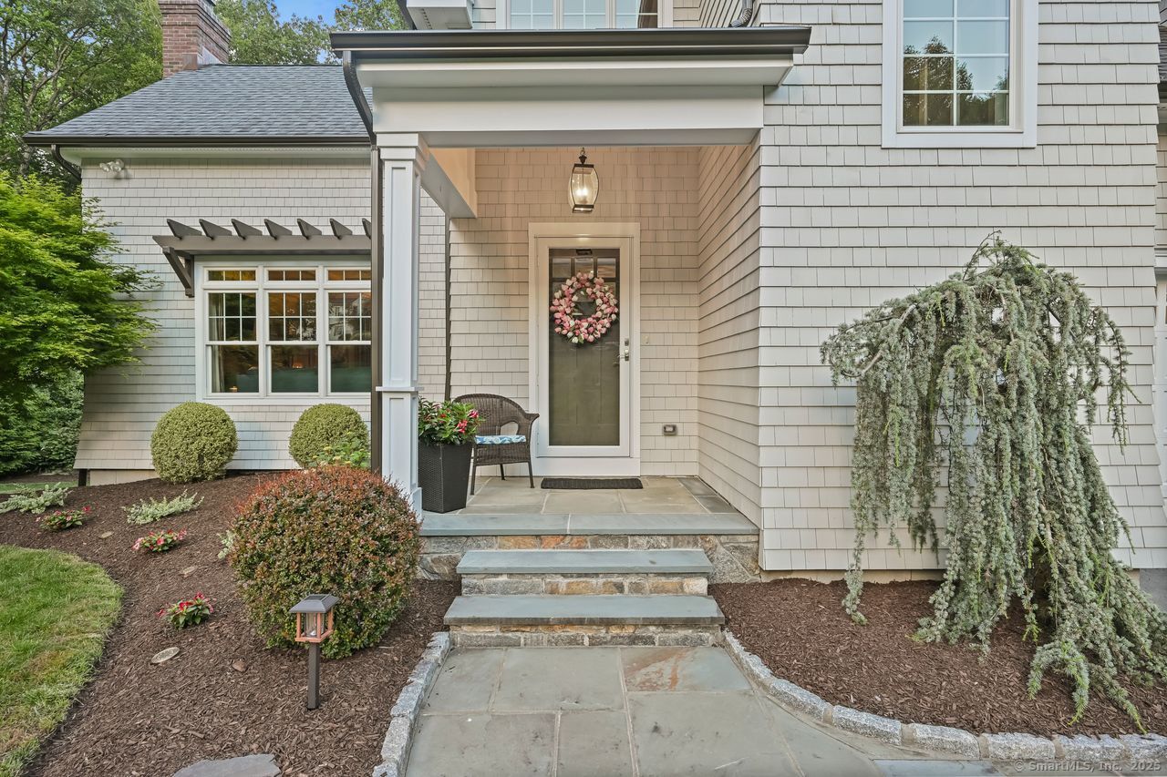 7 Forest View Drive