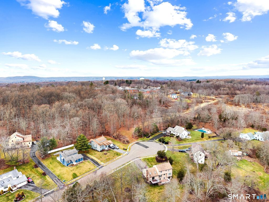 Photo of 22 Harnish Lane, Wallingford, CT 06492 (MLS # 24146066)