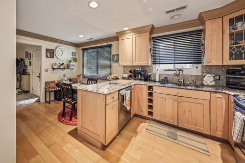 Tiny photo for 1008 Heritage Village #B, Southbury, CT 06488 (MLS # 24136244)