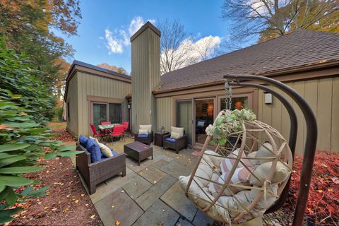 Tiny photo for 1008 Heritage Village #B, Southbury, CT 06488 (MLS # 24136244)