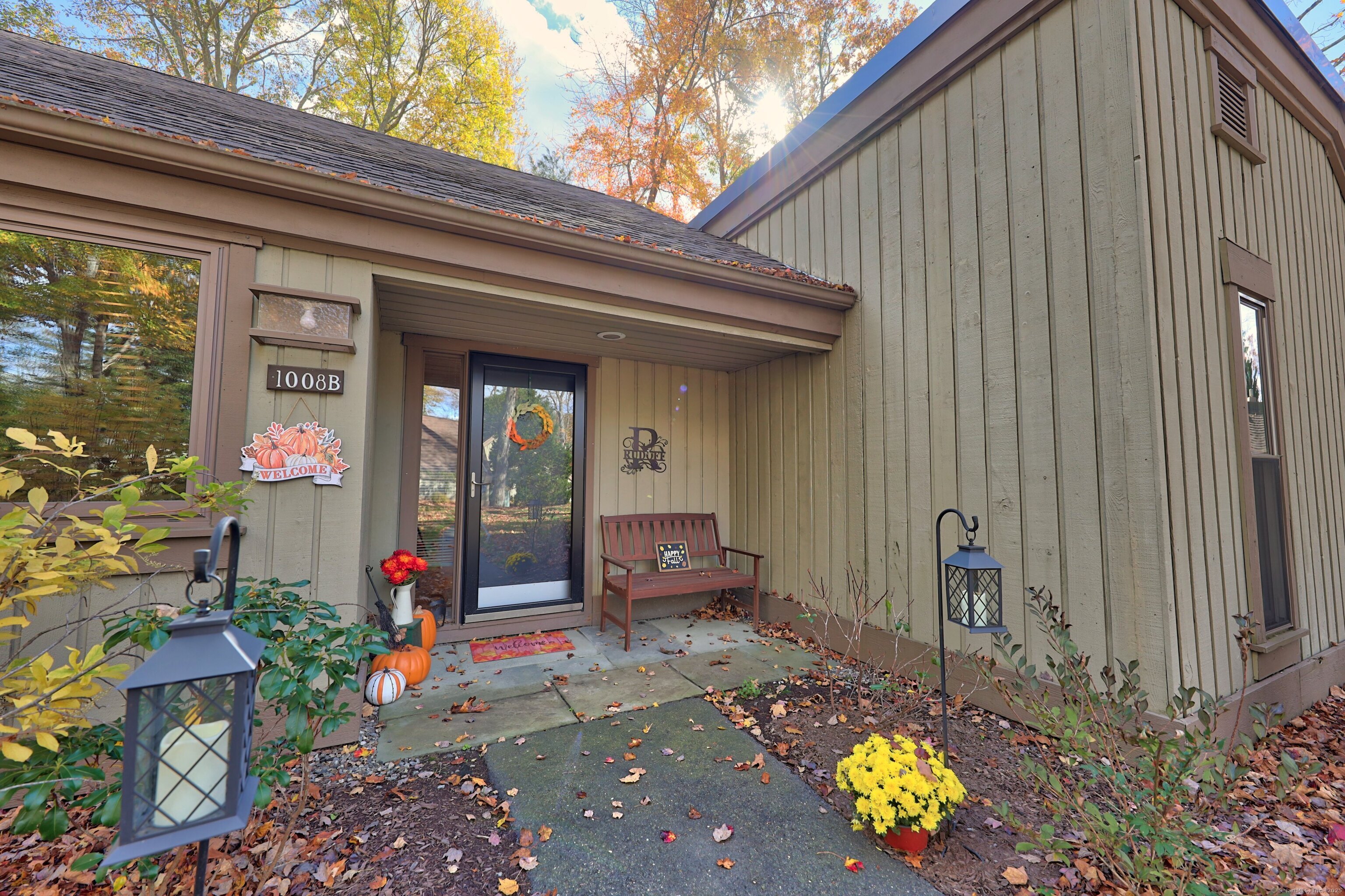 1008 Heritage Village B