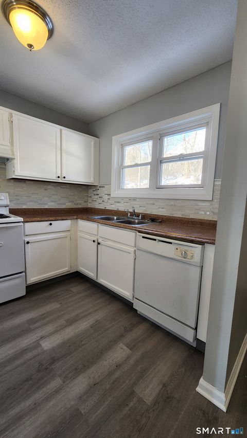 Tiny photo for 173 Russo Avenue #609, East Haven, CT 06513 (MLS # 24152901)