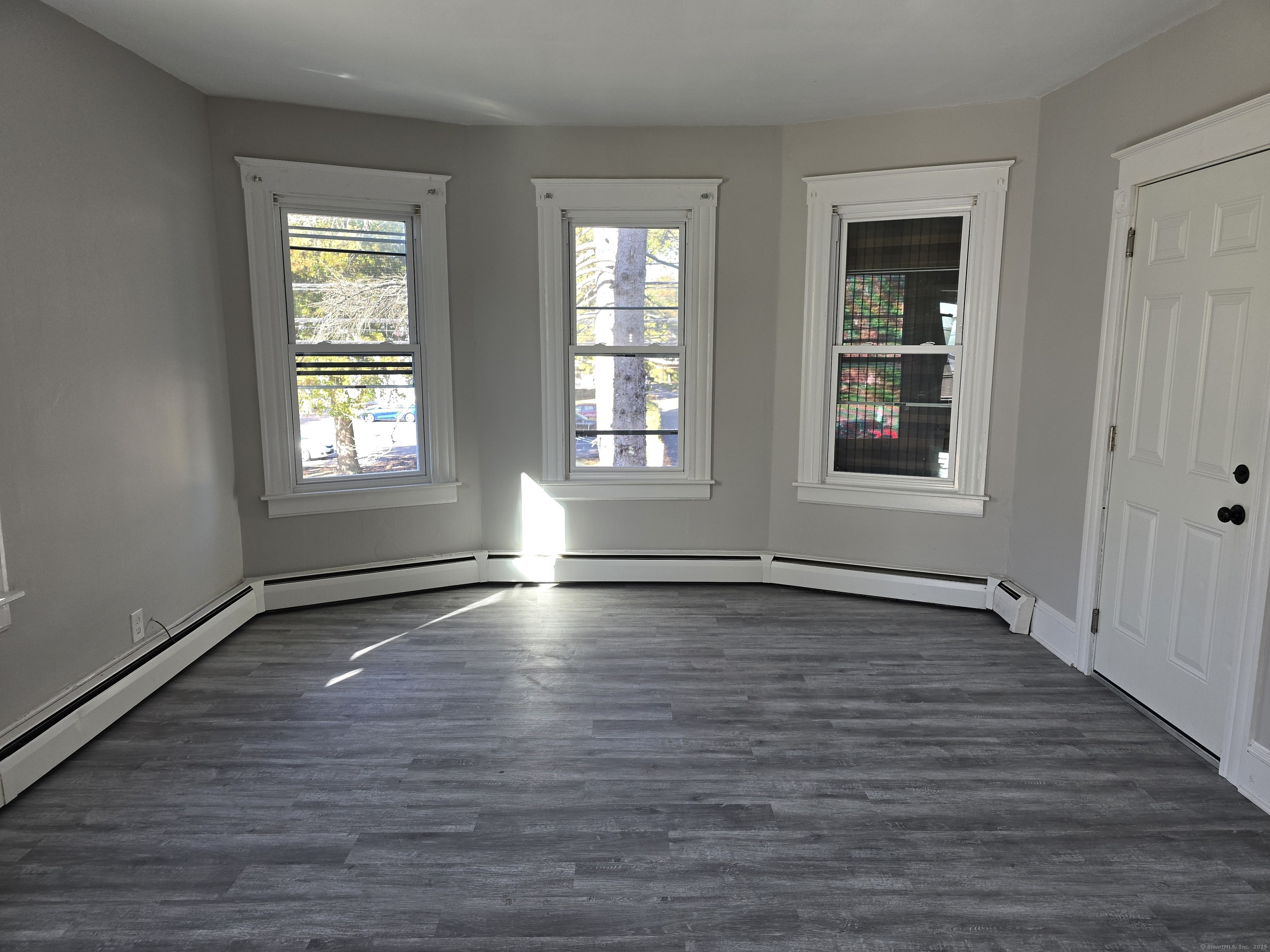 New Britain, Connecticut 06053, United States, 2 Bedrooms Bedrooms, ,1 BathroomBathrooms,Residential,Active,232593