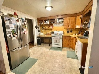 14 Leland Drive