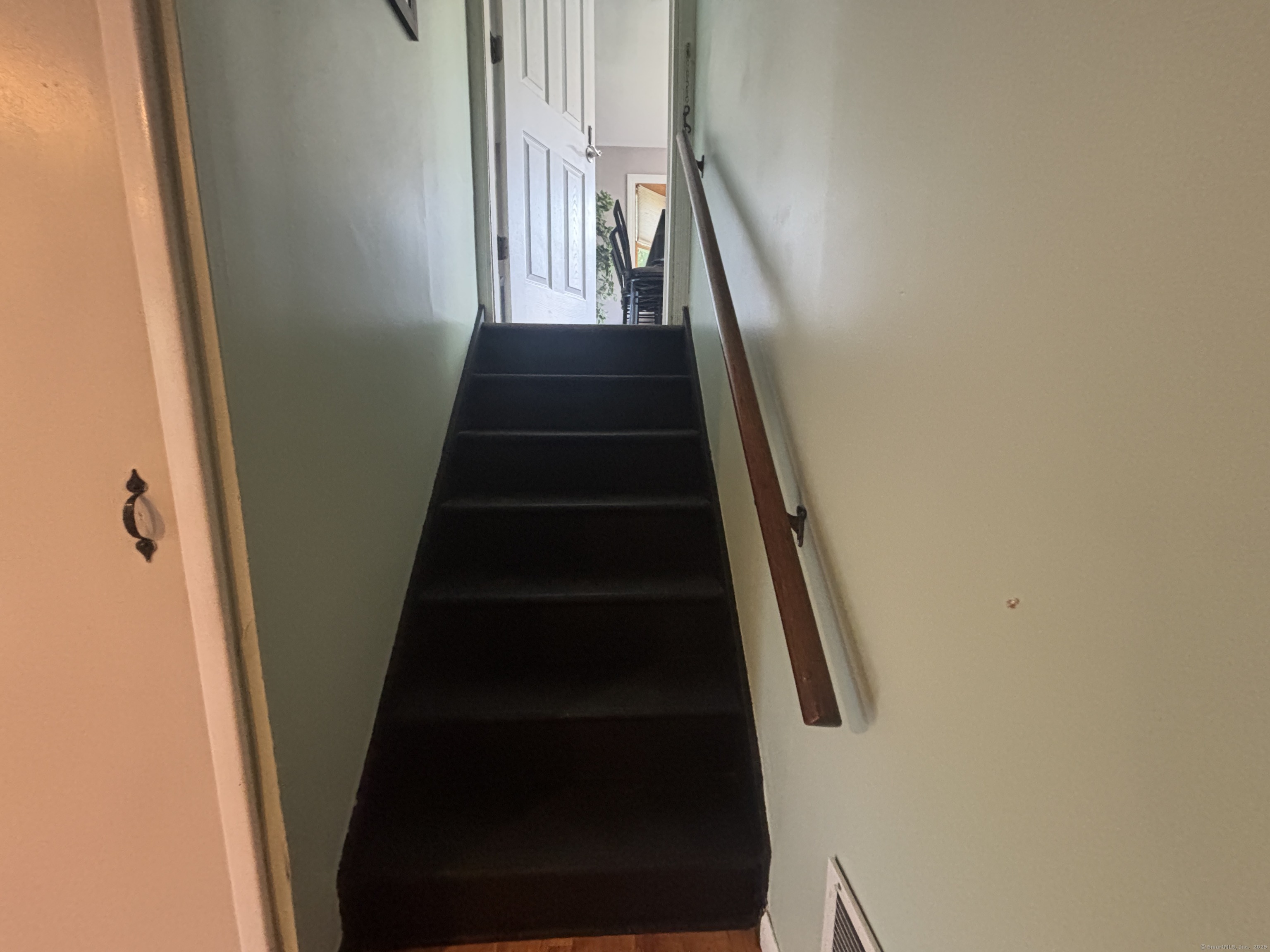 67 Side Hill Drive