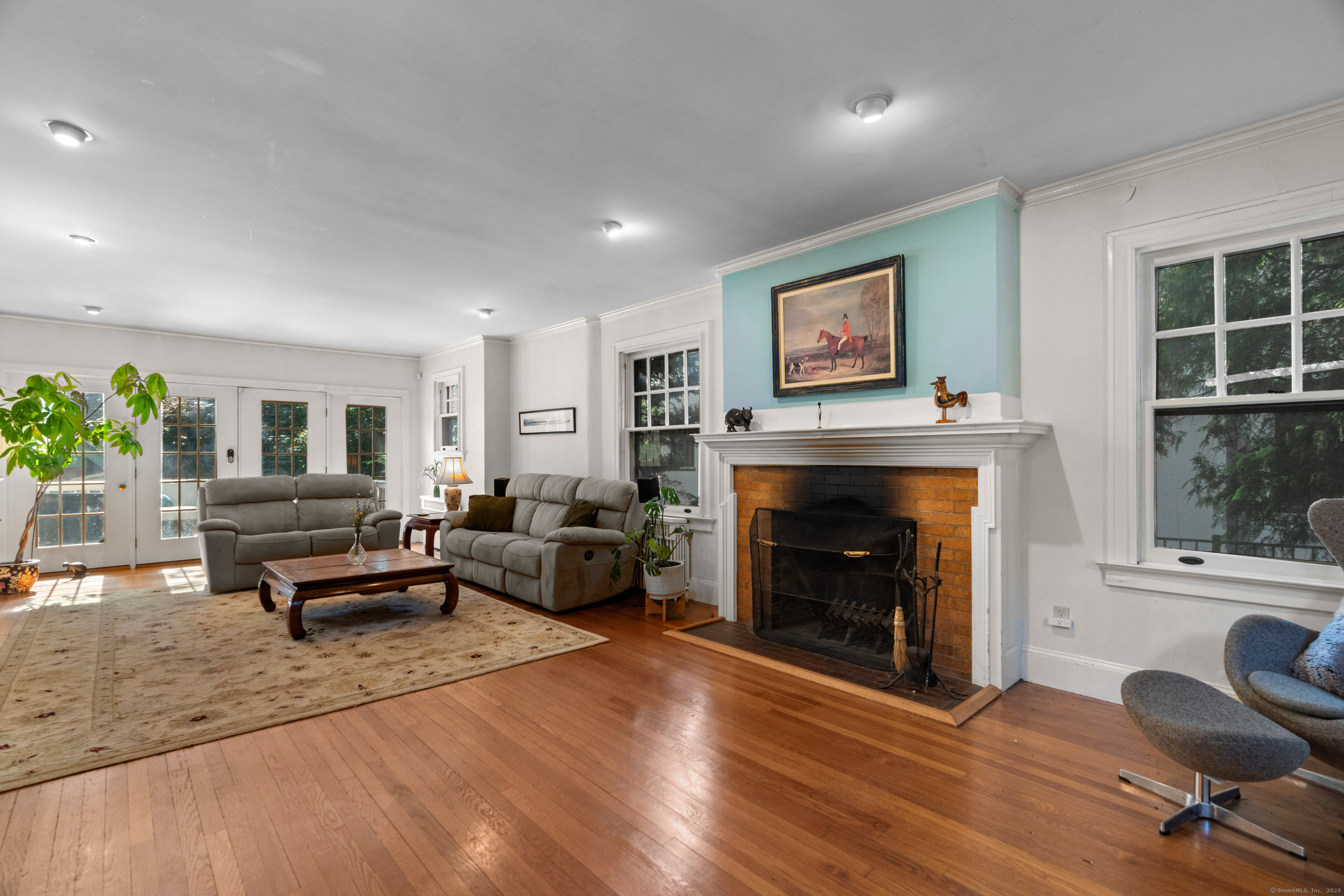 325 Saint Ronan Street