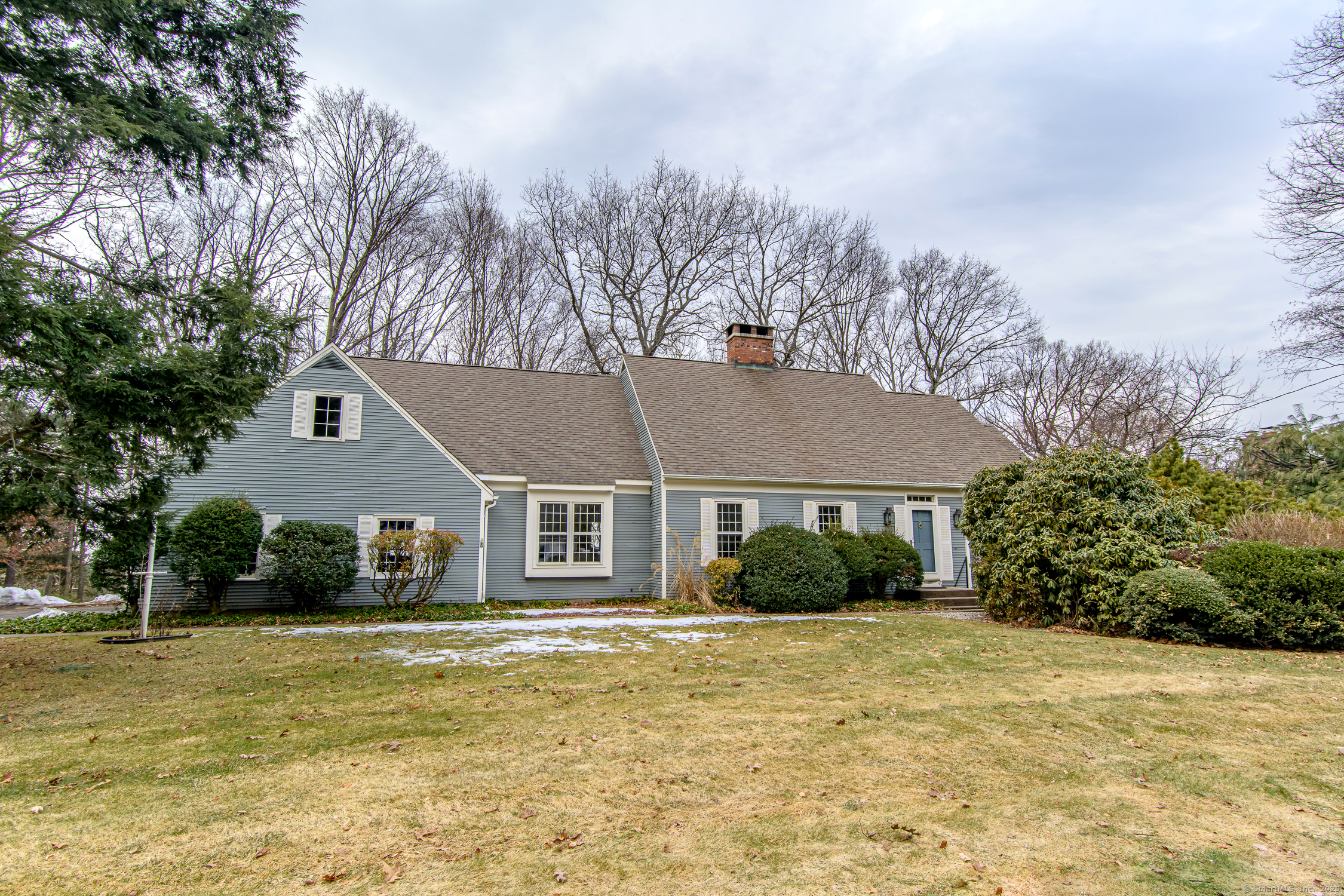 Timrod Road, Manchester, Connecticut - 3 Bedrooms  
3 Bathrooms  
8 Rooms - 