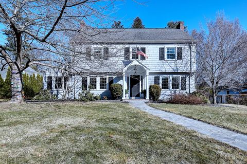 32 Brookside Boulevard West Hartford CT 06107