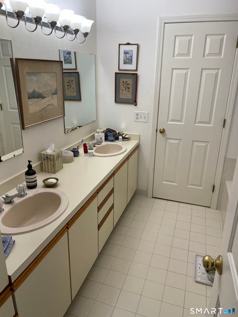 Tiny photo for 97 W Norwalk Road #3, Norwalk, CT 06850 (MLS # 24192550)