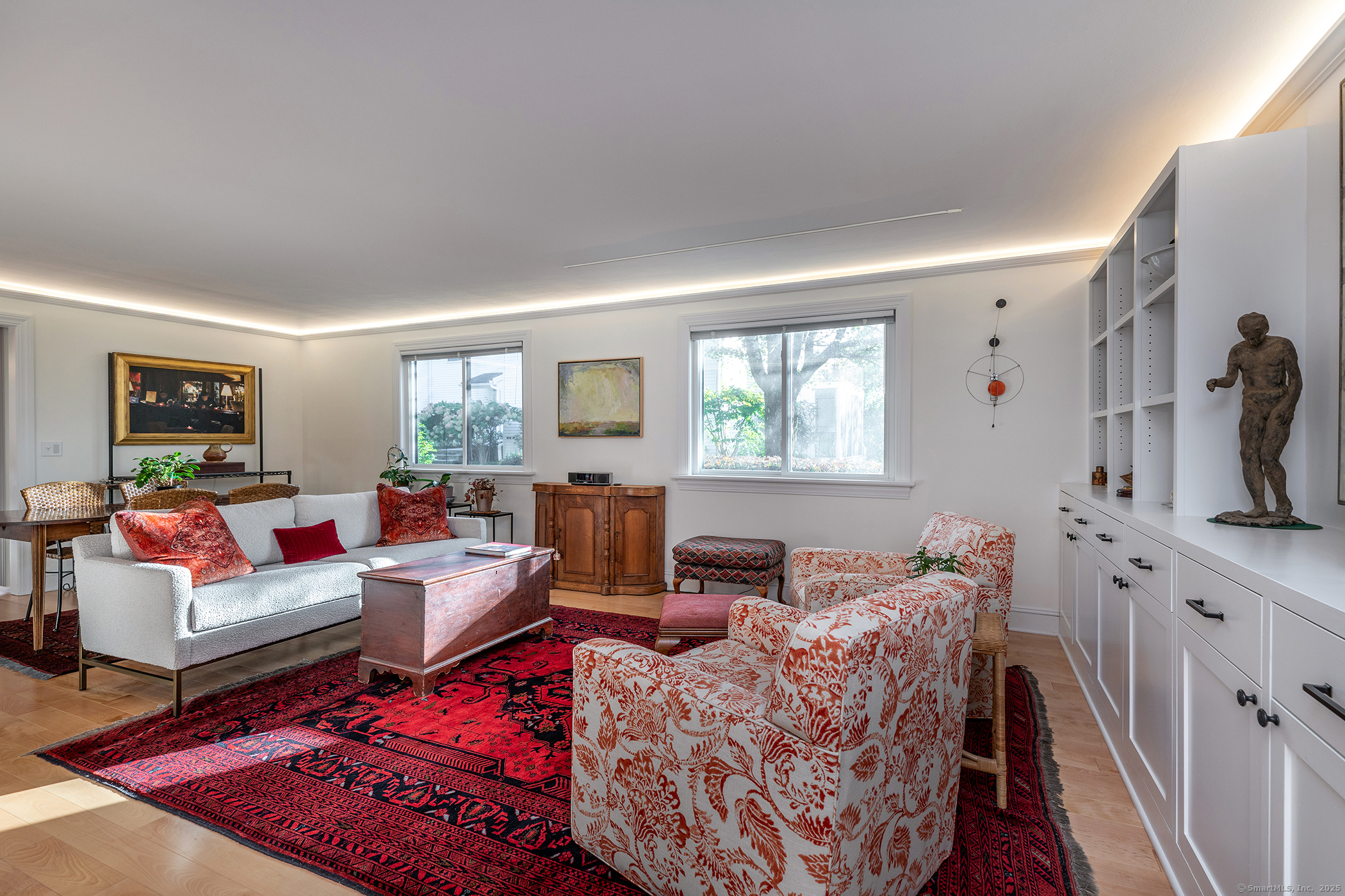 80 North Main Street 6